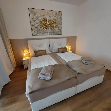Apartment Auszeit Steiraland 8 Mit Ueberdachten Balkon Und Parkplatz Leoben (Styria)