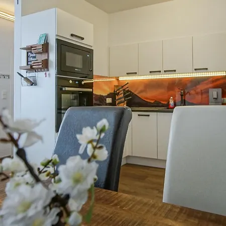 公寓 Auszeit Steiraland 8 Mit Ueberdachten Balkon Und Parkplatz