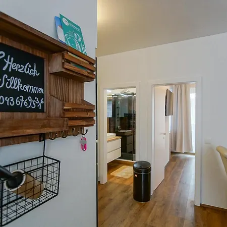 Auszeit Steiraland 8 Mit Ueberdachten Balkon Und Parkplatz *