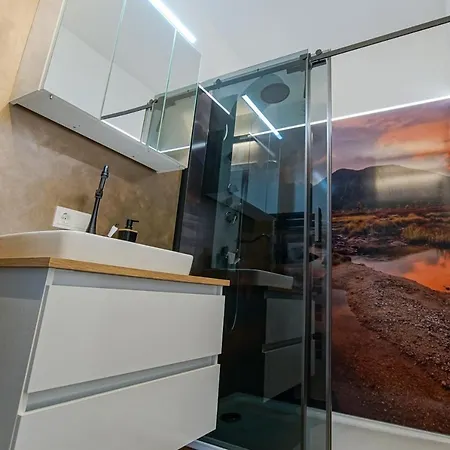 Apartamento Auszeit Steiraland 8 Mit überdachten Balkon Und Parkplatz Leoben (Styria)