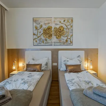 Auszeit Steiraland 8 Mit Ueberdachten Balkon Und Parkplatz Apartamento *