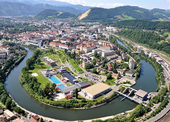 Auszeit Steiraland 8 Mit Ueberdachten Balkon Und Parkplatz *