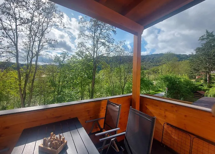 Auszeit Steiraland 8 Mit Ueberdachten Balkon Und Parkplatz Λεόμπεν